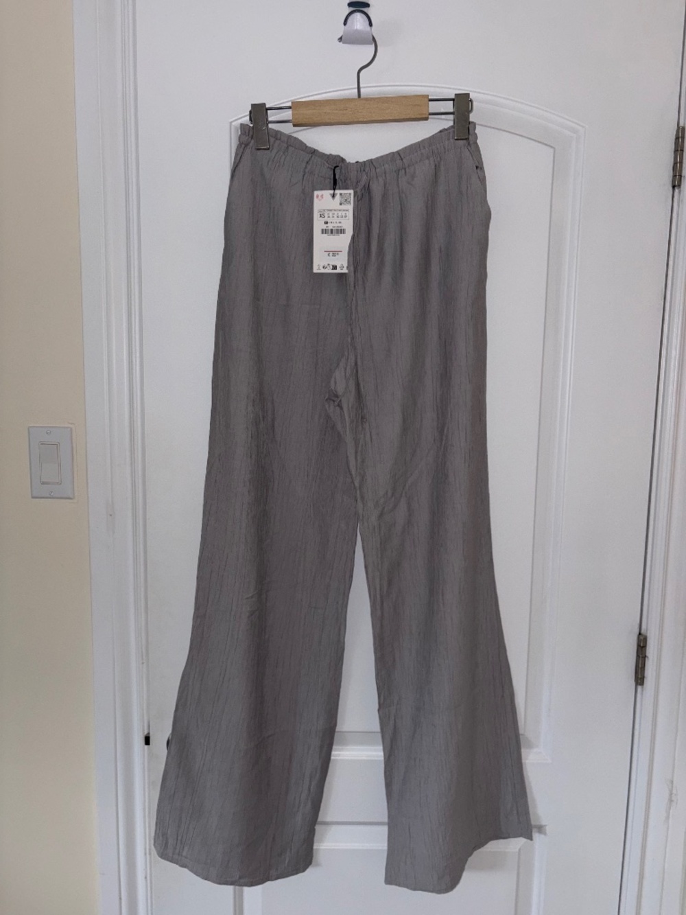 Zara Grey Flowy Summer Drawstring Pants – Size XS – NWT